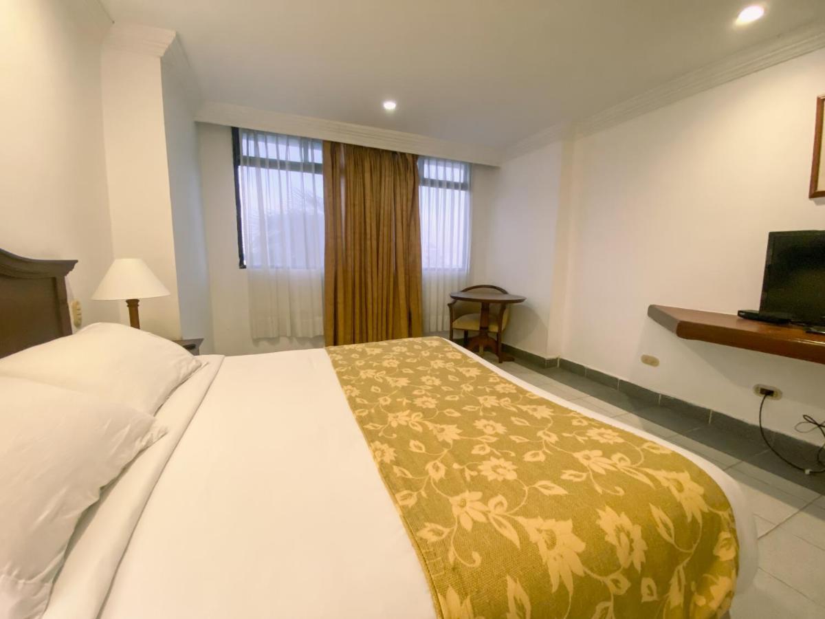Hotel Faranda Express Puerta Del Sol Barranquilla, A Member Of Radisson Individuals Exterior foto