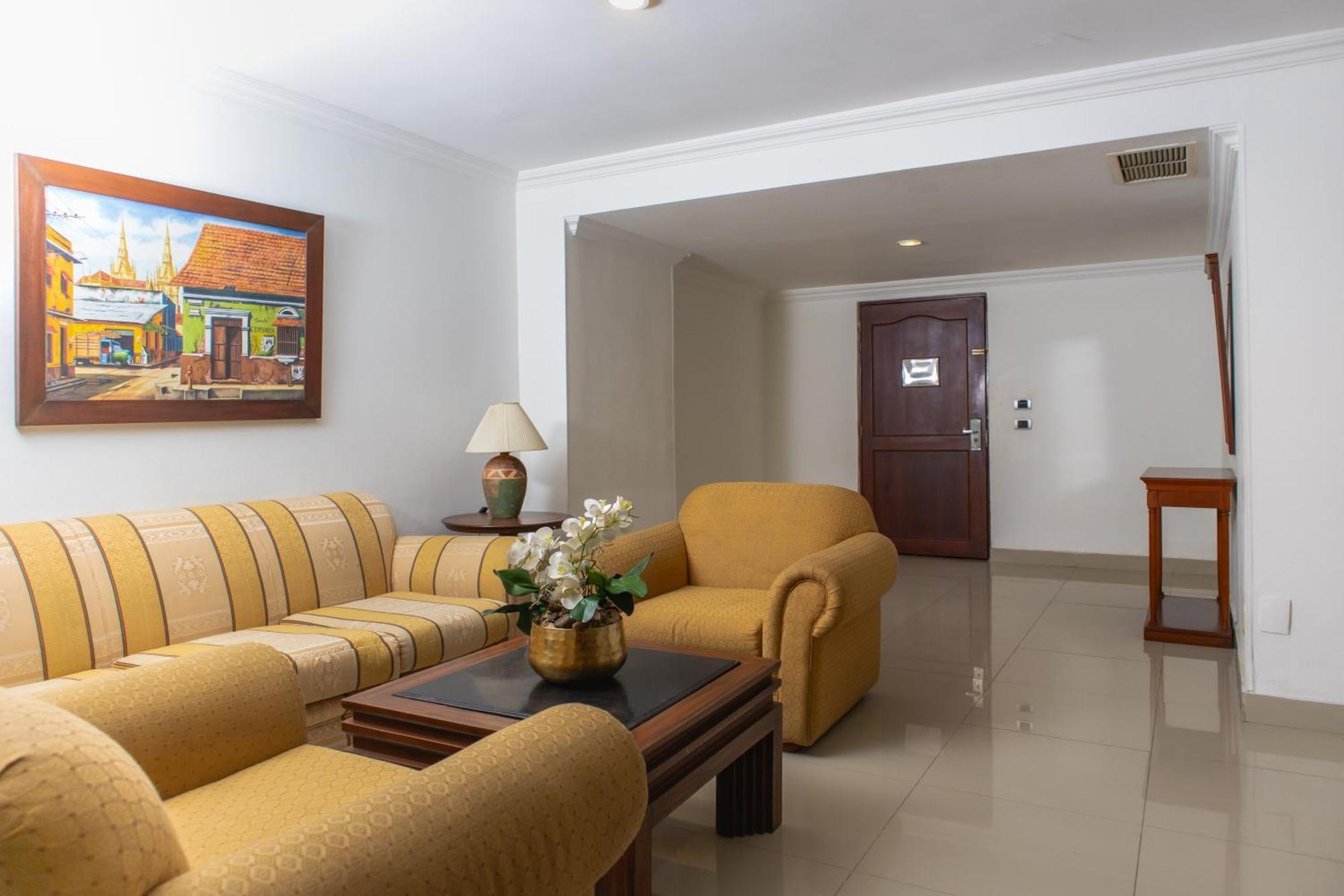 Hotel Faranda Express Puerta Del Sol Barranquilla, A Member Of Radisson Individuals Exterior foto